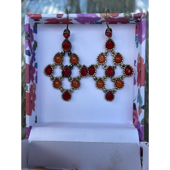 Dangly‎ Earrings - Picture 1 of 1